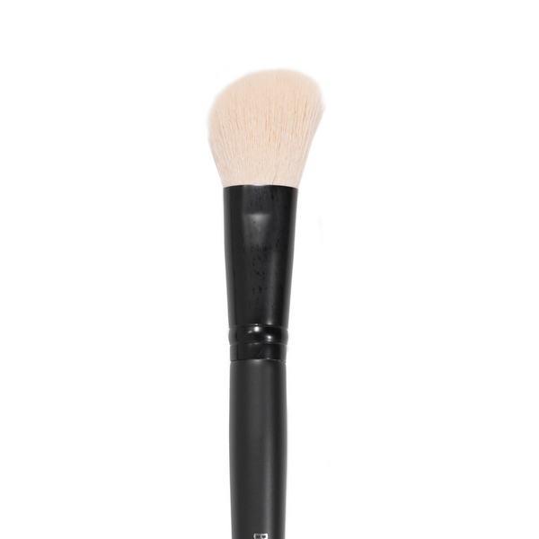 BPF04 - Angled Bronzer and Contour Brush